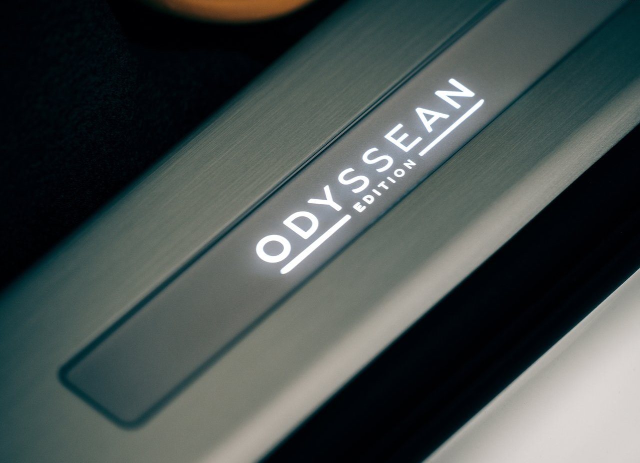 BENTLEY BENTAYGA ODYSSEAN EDITION, foto 9