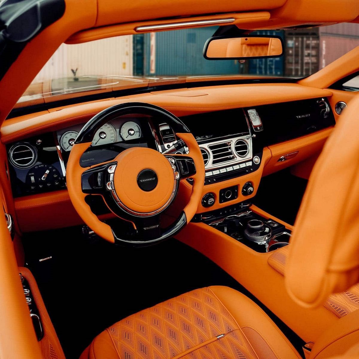 ROLLS-ROYCE DAWN BY MANSORY, foto 6