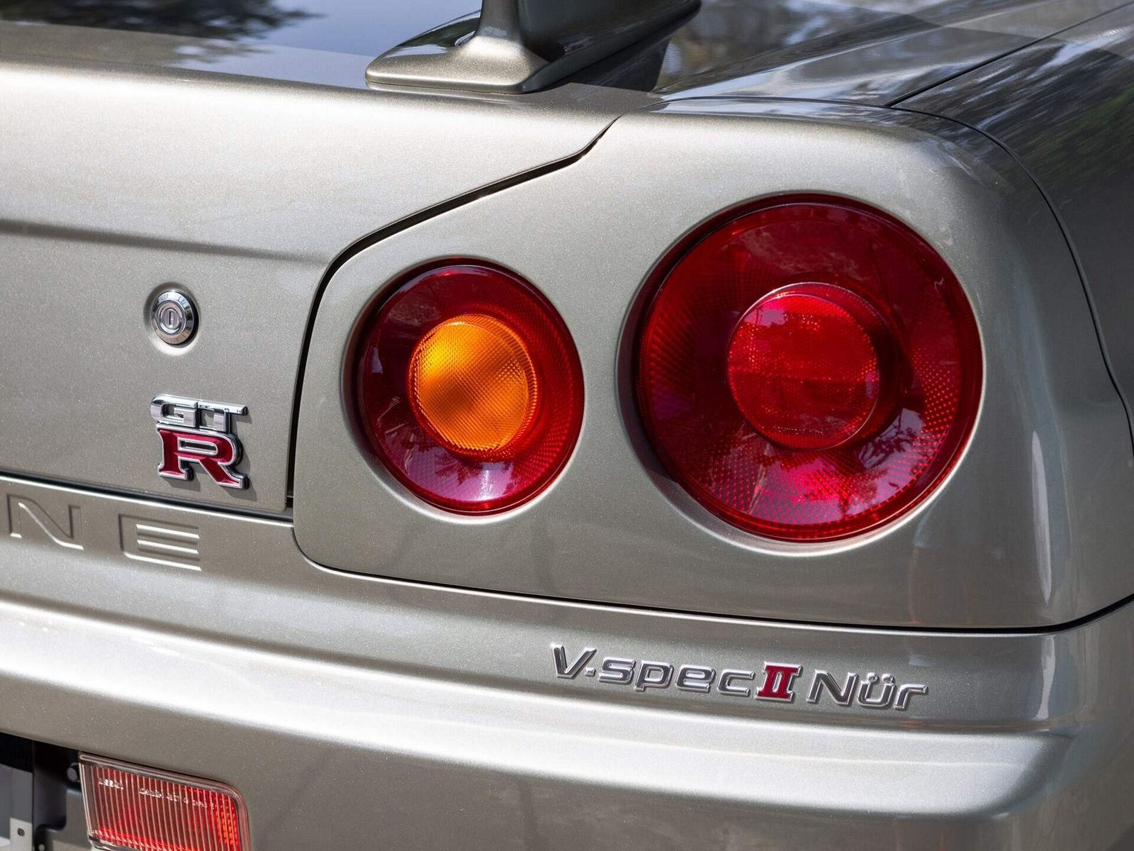 NISSAN SKYLINE GT-R V-SPEC II NÜR MILLENNIUM JADE METALLIC, foto 41