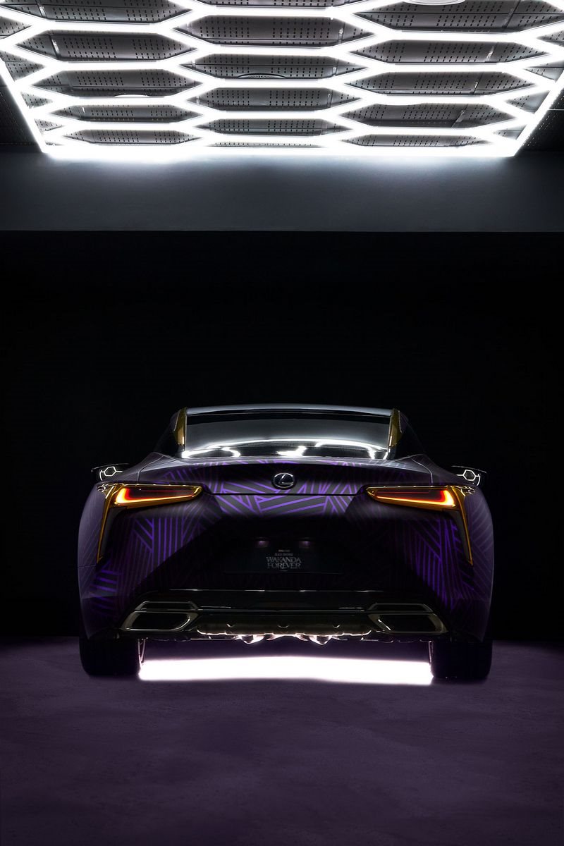 LEXUS LC BLACK PANTHER, foto 12