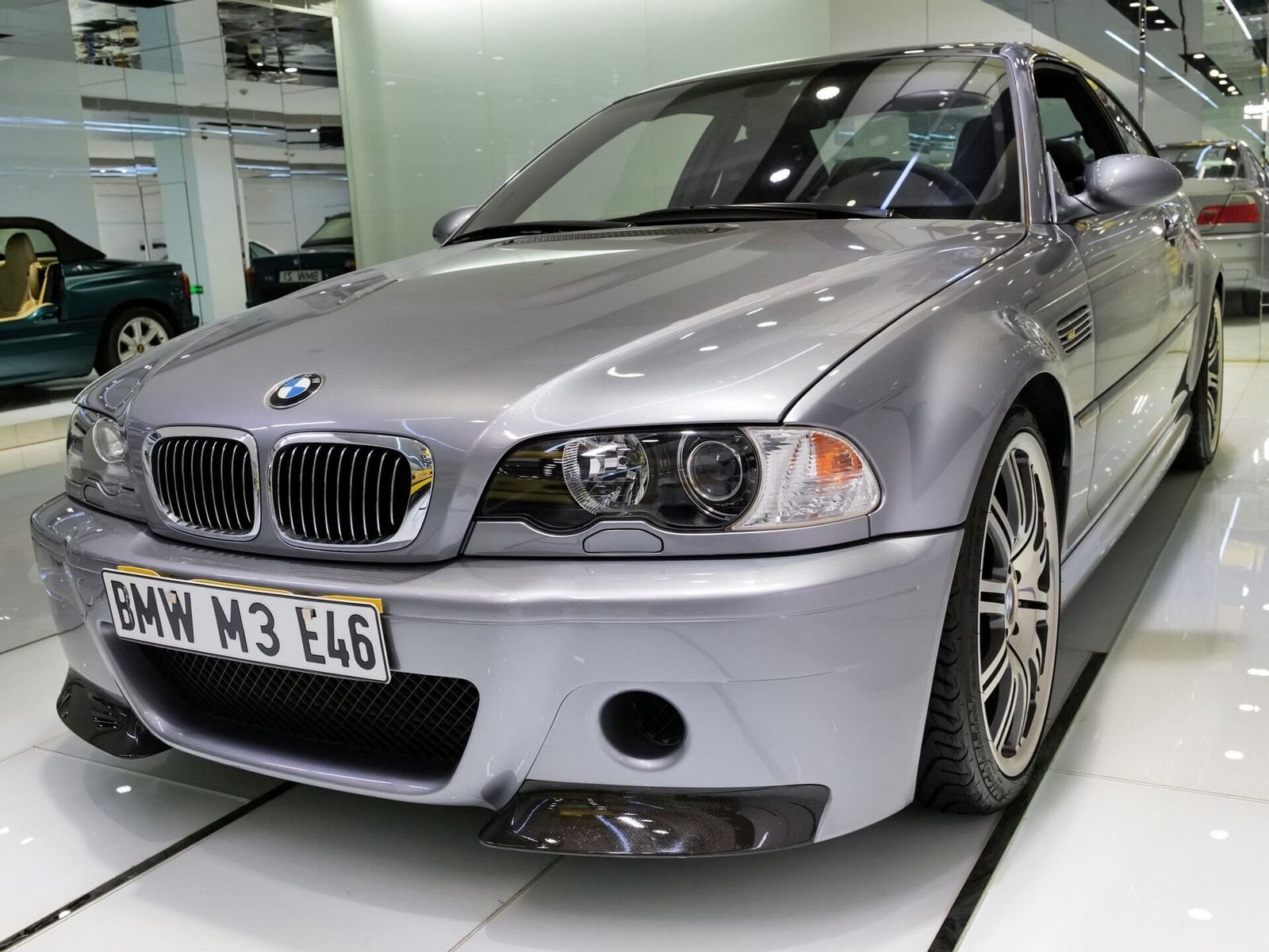 BMW M3 COUPE CSL SILVER GREY METALLIC, foto 6