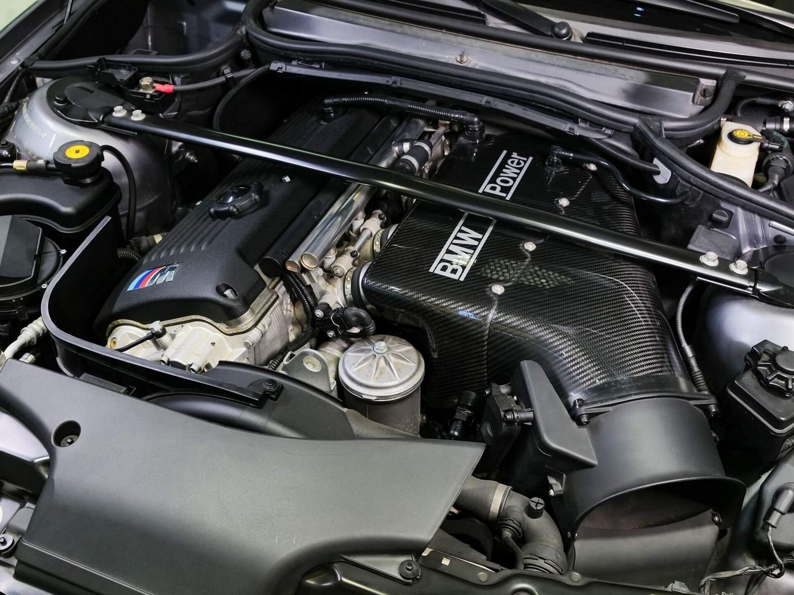 BMW M3 COUPE CSL SILVER GREY METALLIC, foto 24
