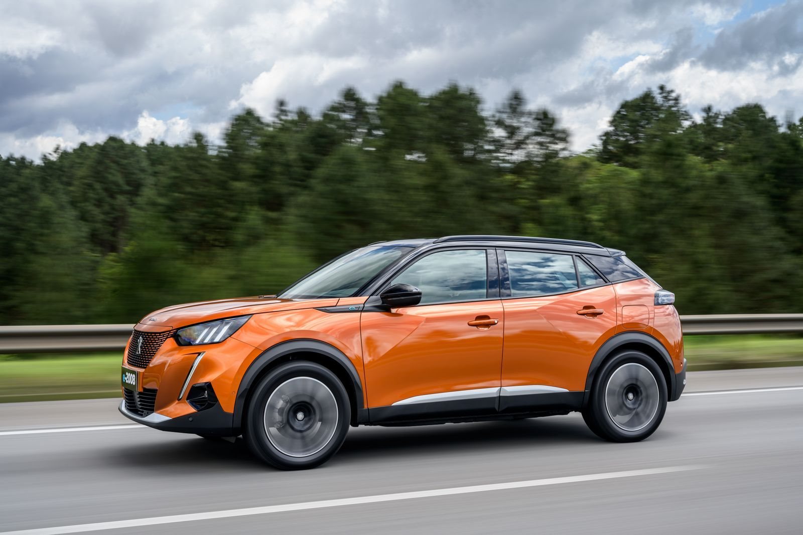 2023 - PEUGEOT E-2008, foto 12