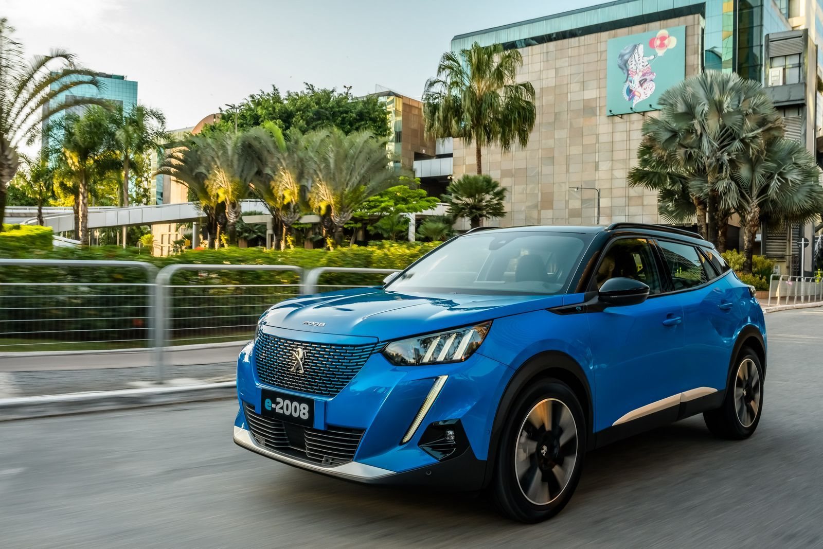 2023 - PEUGEOT E-2008, foto 32