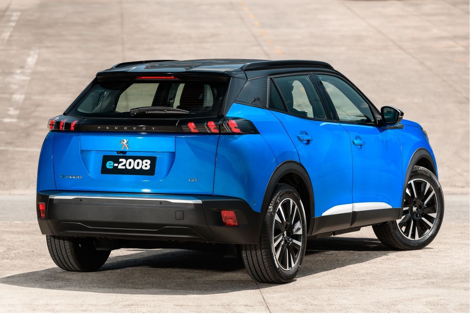 2023 - PEUGEOT E-2008, foto 44