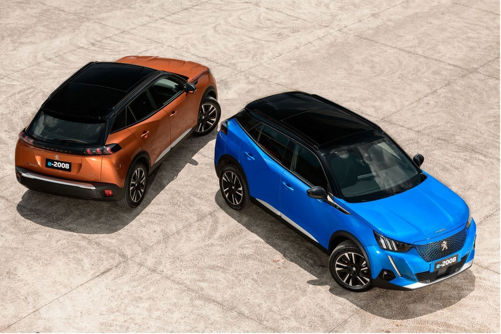 2023 - PEUGEOT E-2008, foto 46