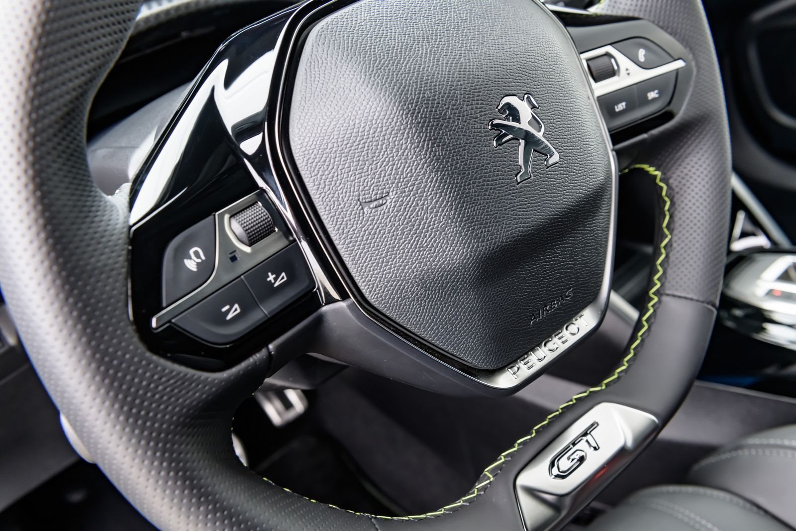 2023 - PEUGEOT E-2008, foto 61