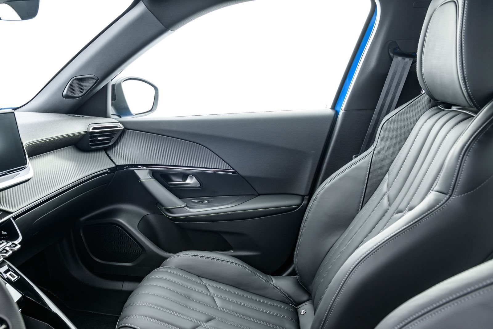2023 - PEUGEOT E-2008, foto 63