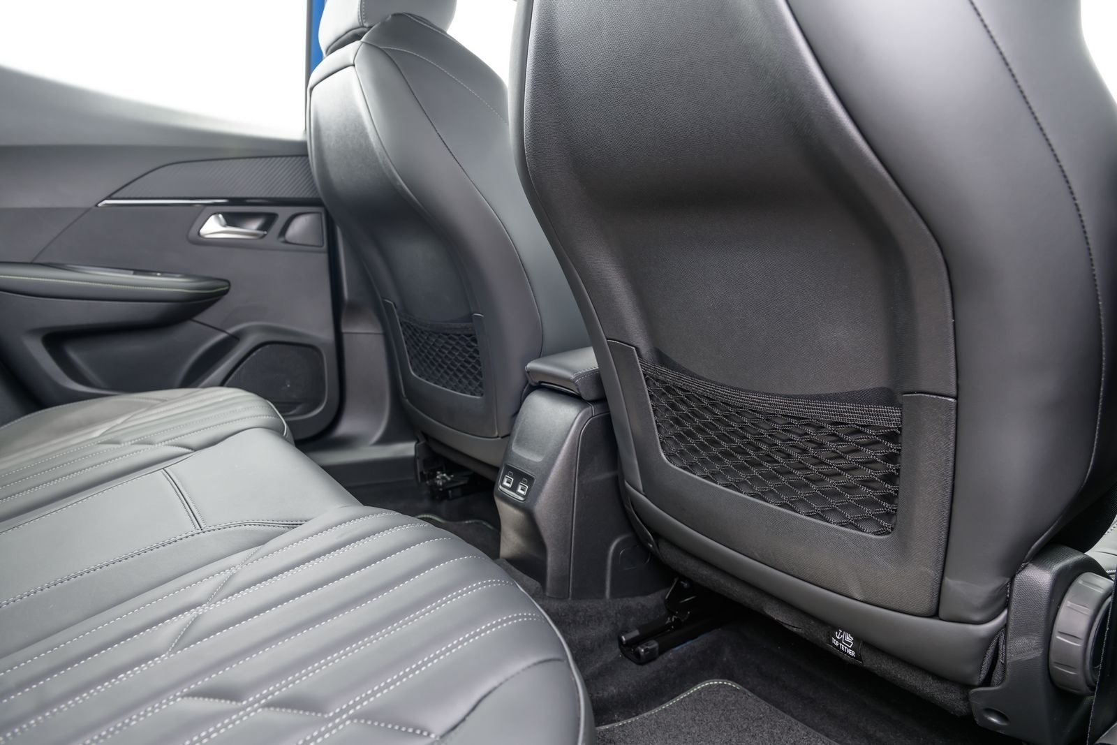 2023 - PEUGEOT E-2008, foto 66