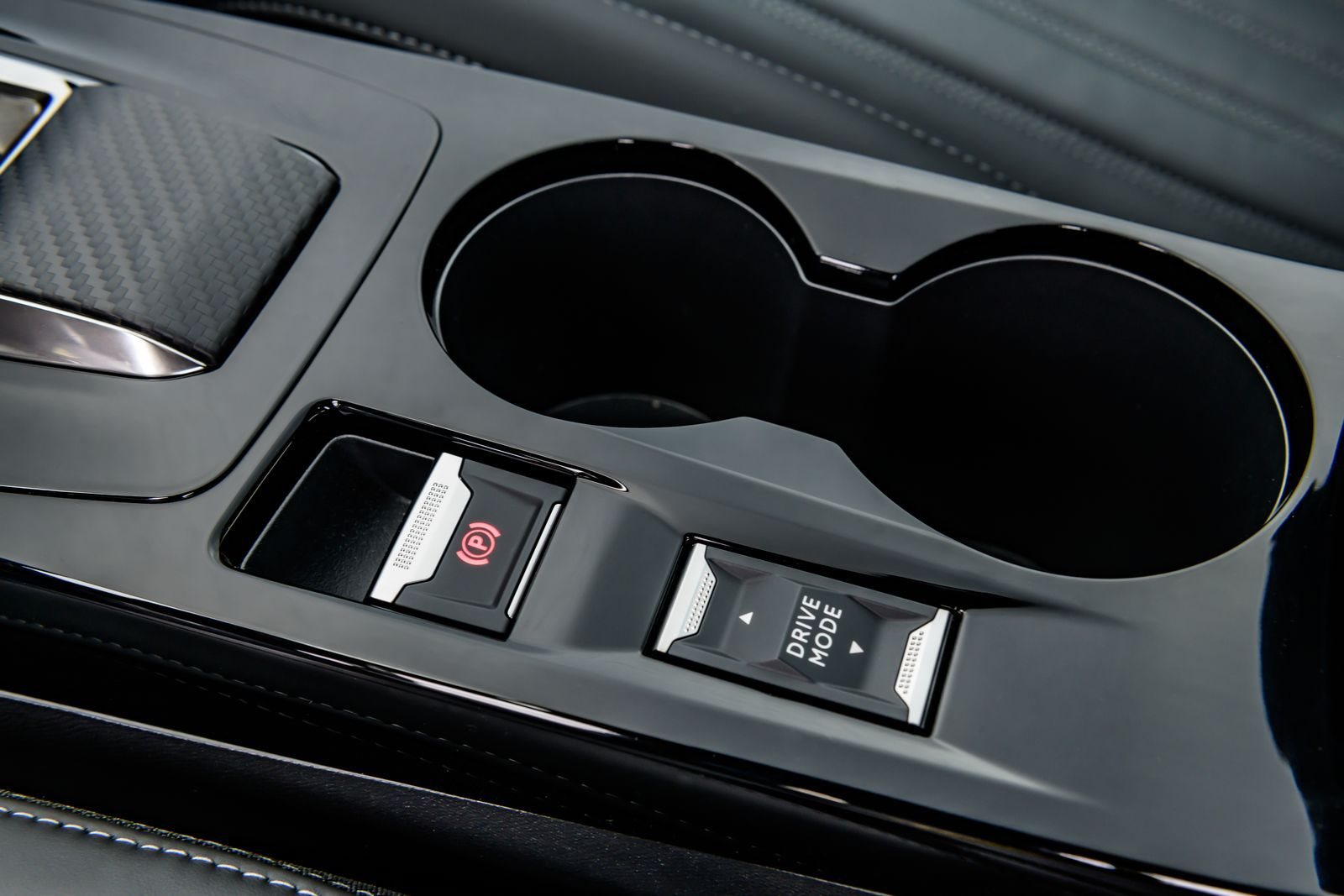 2023 - PEUGEOT E-2008, foto 69