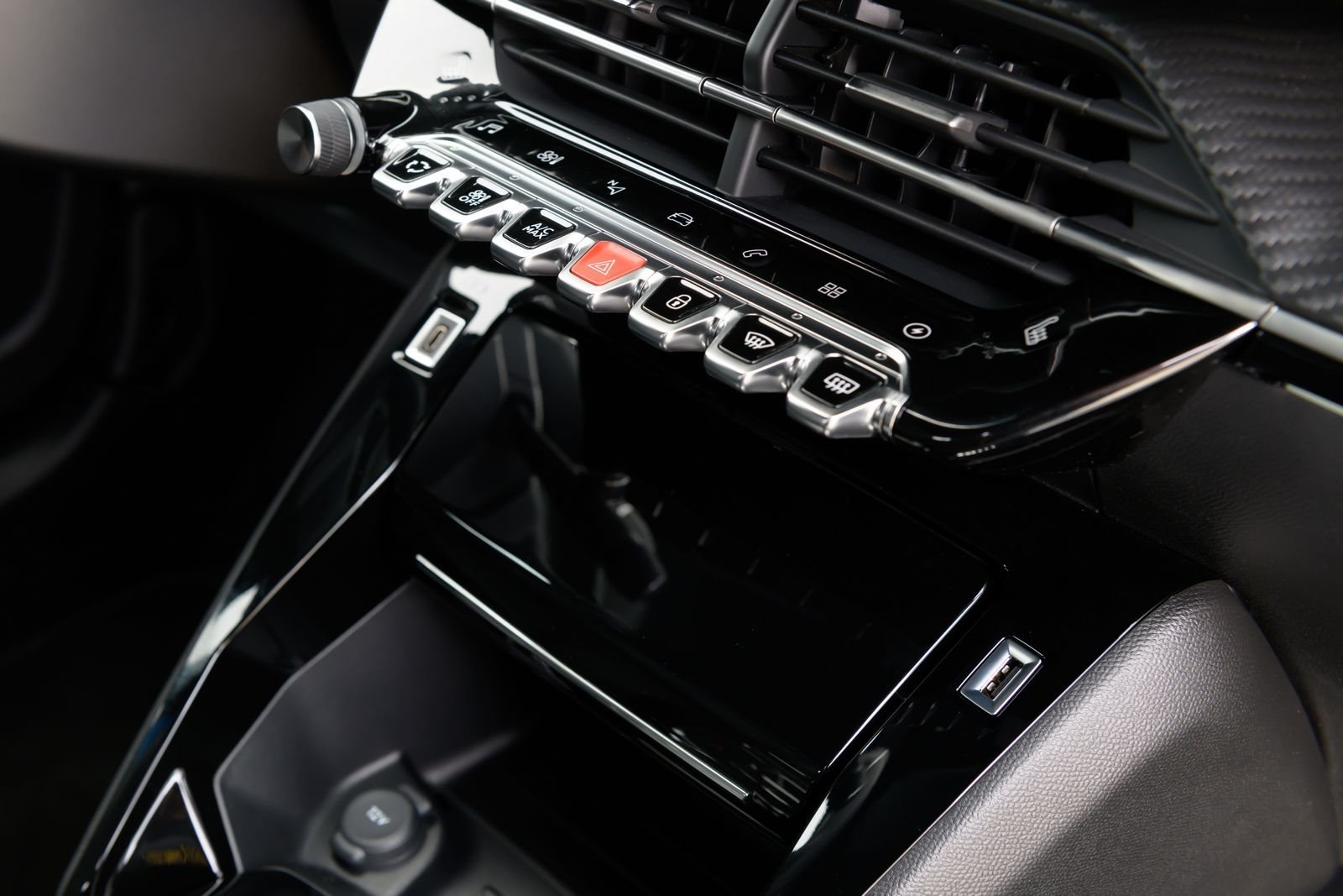 2023 - PEUGEOT E-2008, foto 71