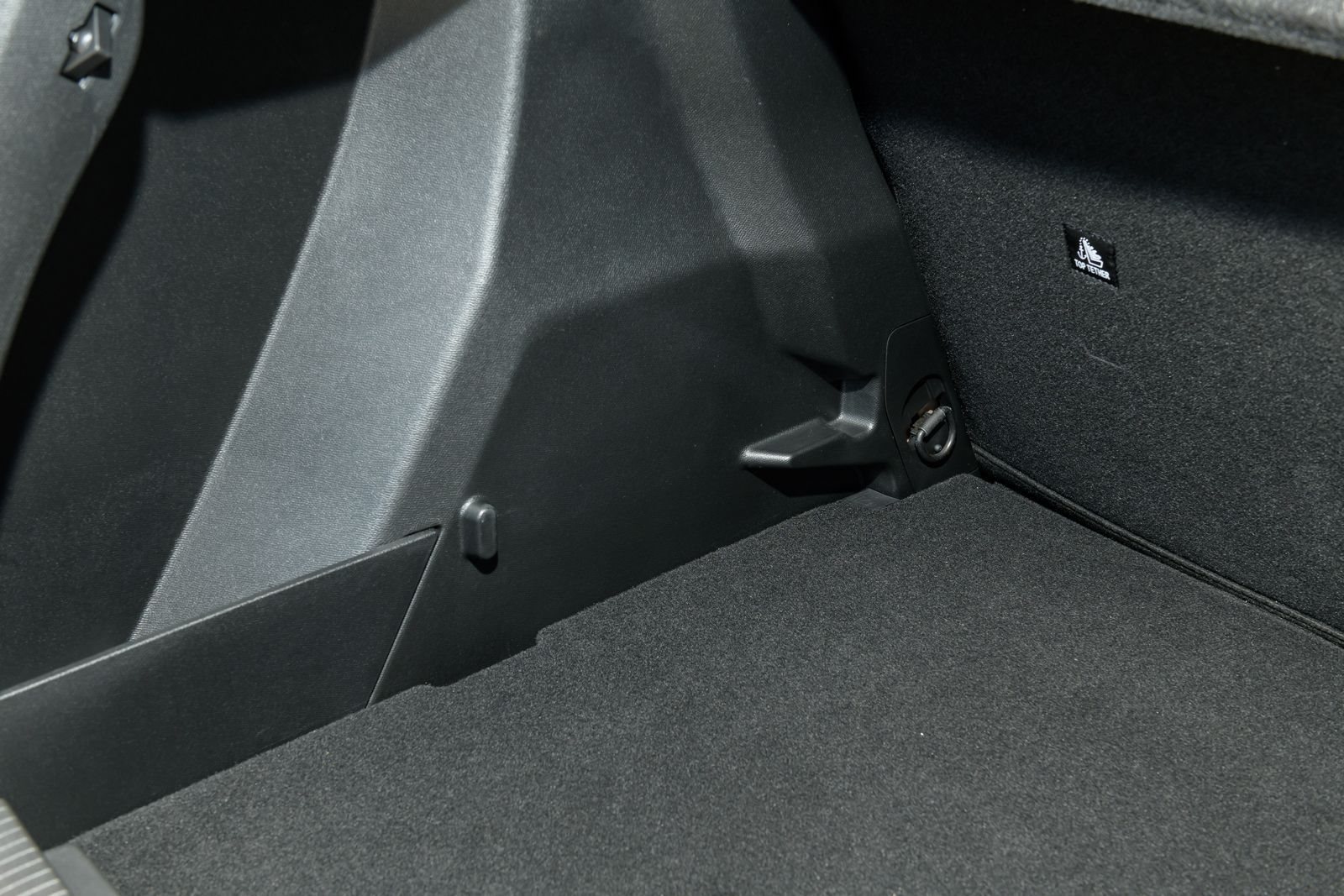 2023 - PEUGEOT E-2008, foto 92