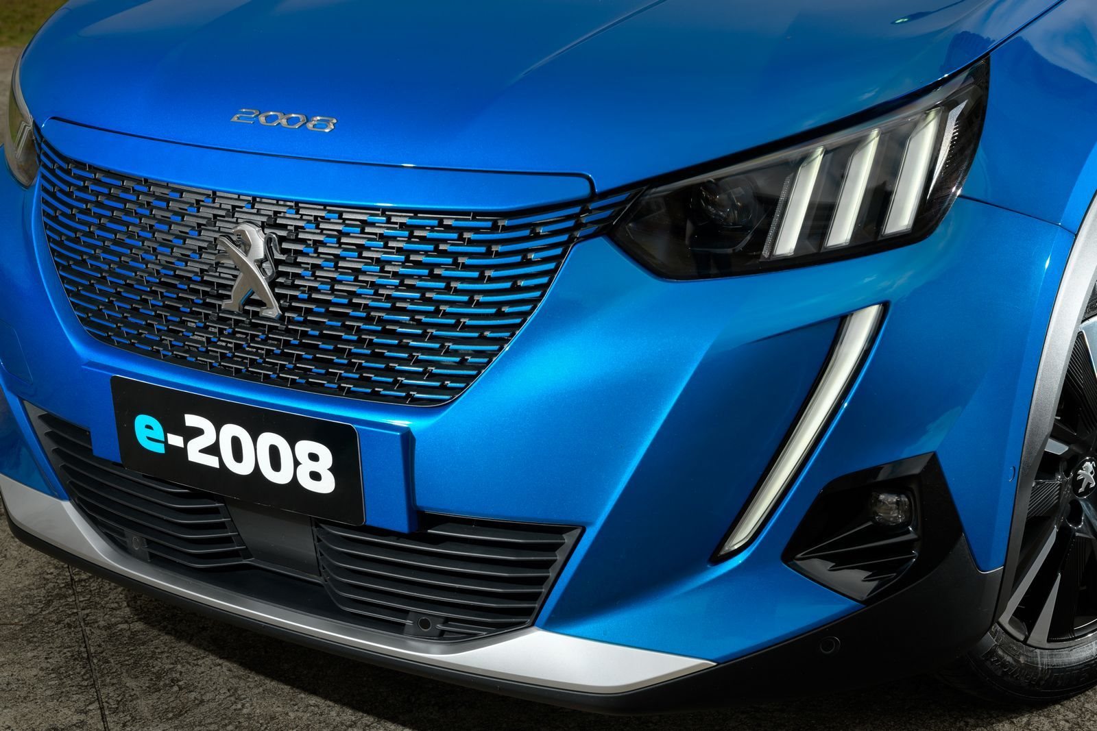 2023 - PEUGEOT E-2008, foto 100