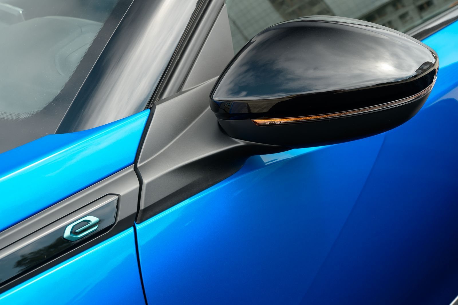 2023 - PEUGEOT E-2008, foto 108