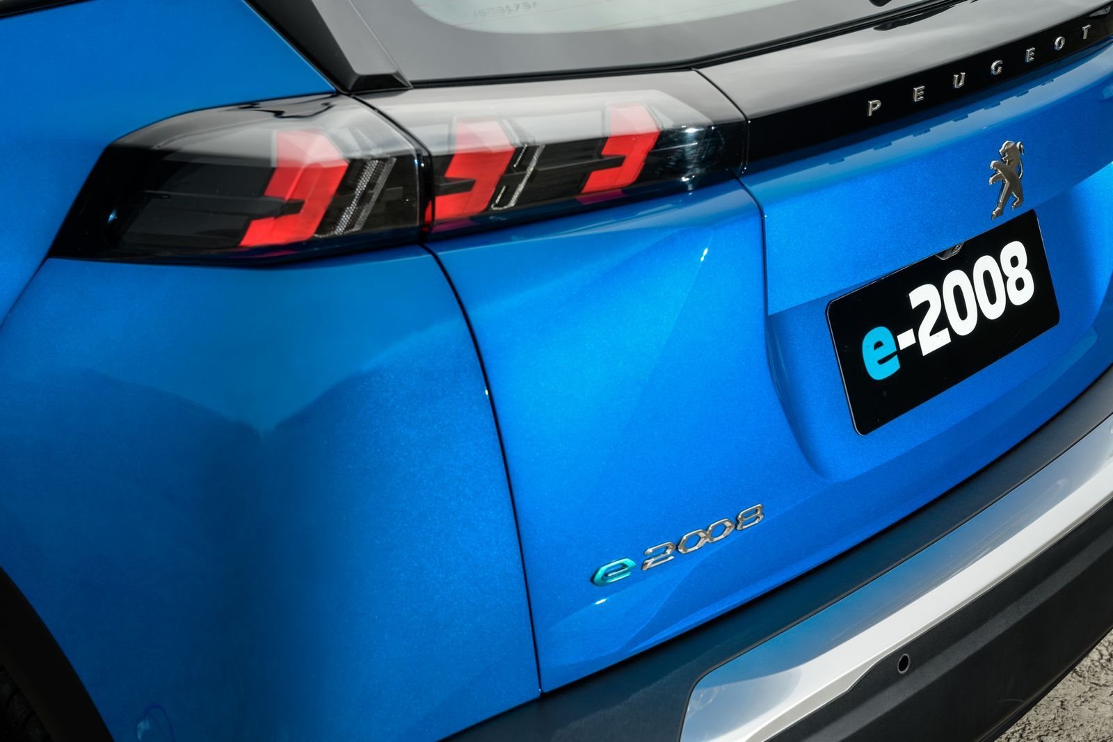 2023 - PEUGEOT E-2008, foto 113