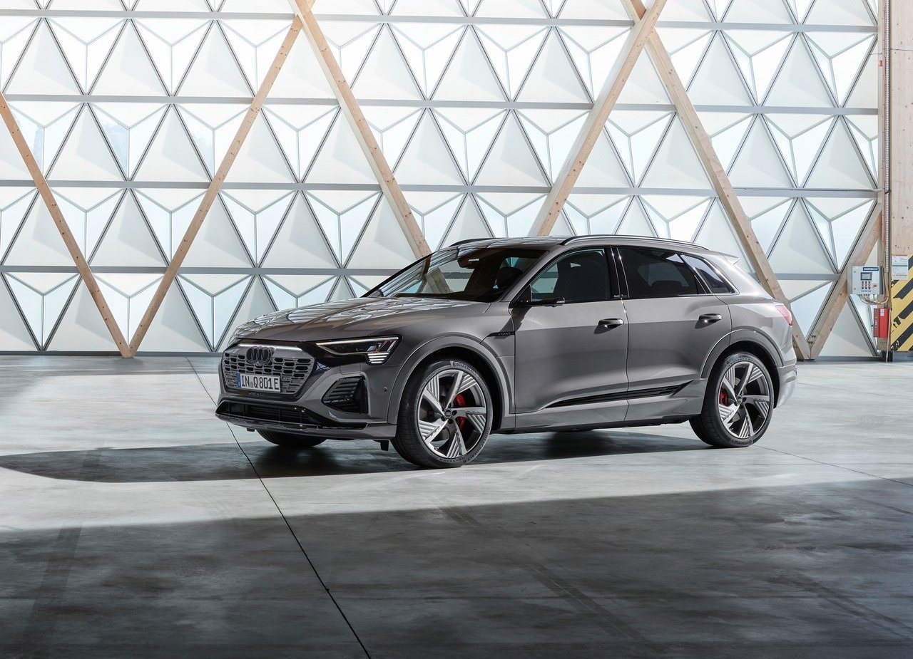 AUDI Q8 E-TRON QUATTRO, foto 5