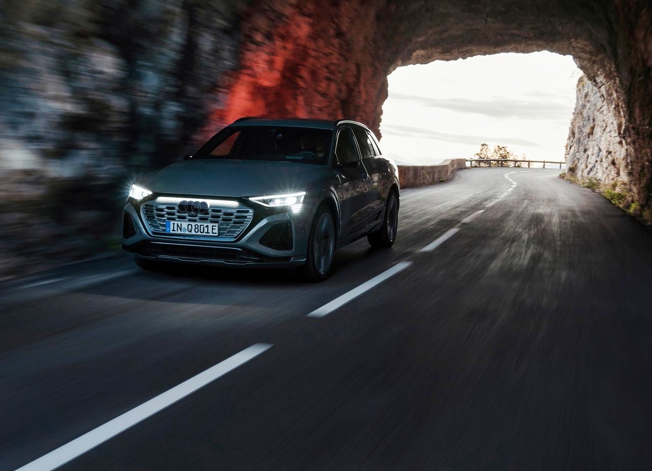 AUDI Q8 E-TRON QUATTRO, foto 9