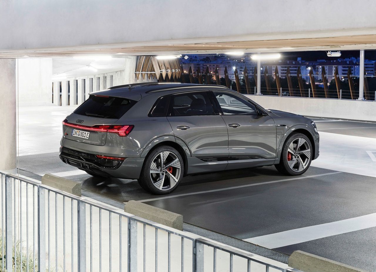 AUDI Q8 E-TRON QUATTRO, foto 22
