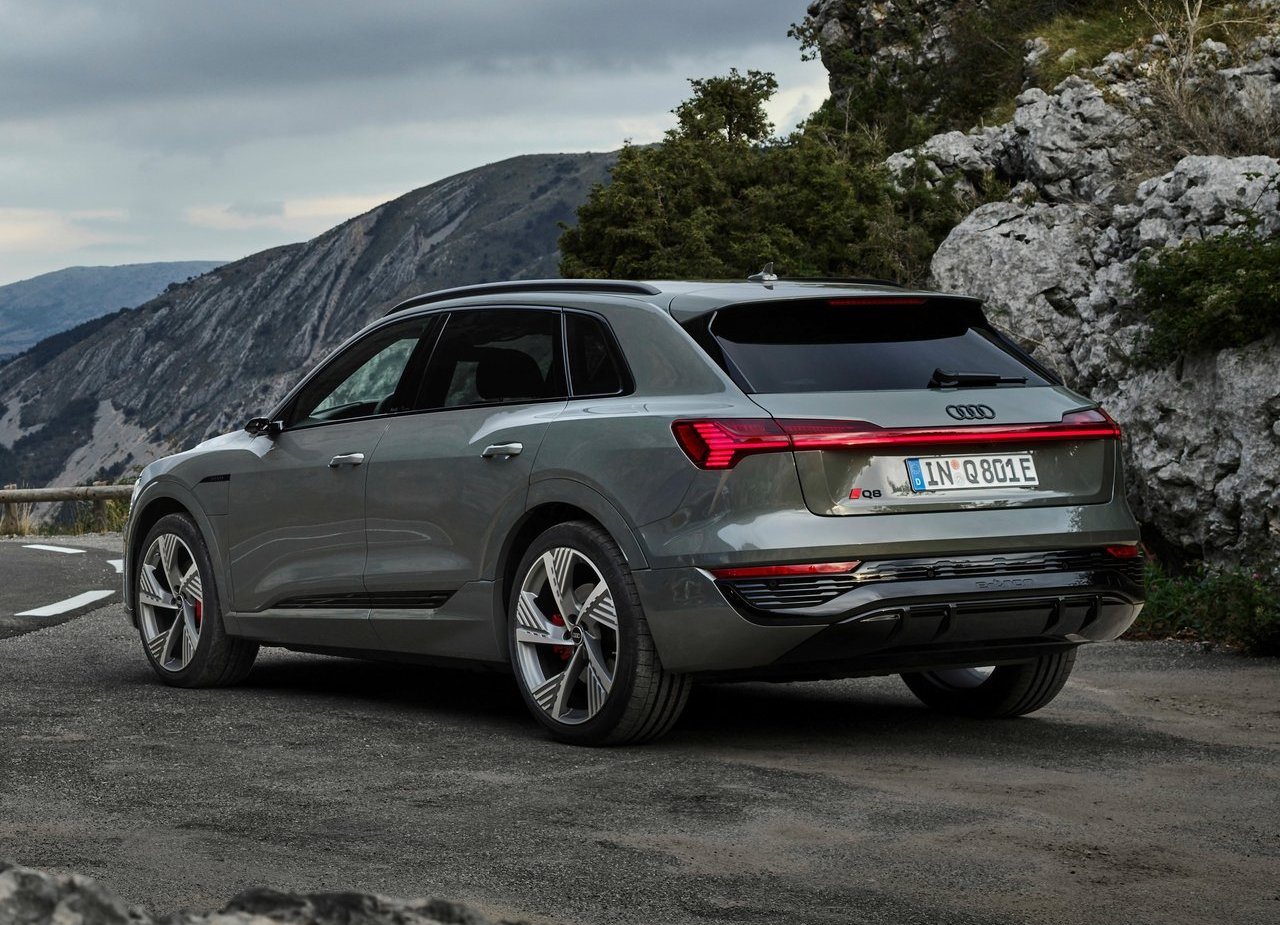 AUDI Q8 E-TRON QUATTRO, foto 25