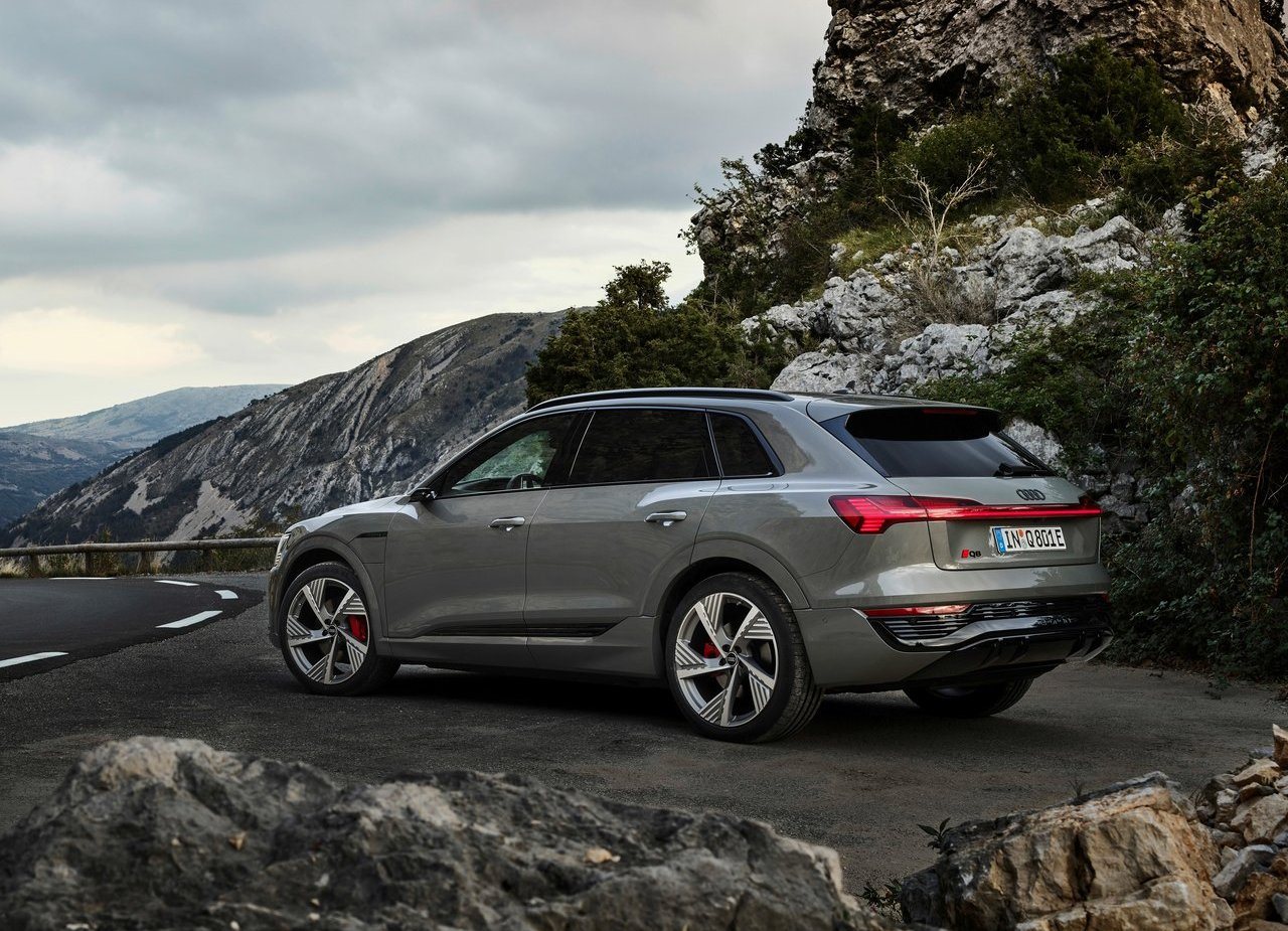 AUDI Q8 E-TRON QUATTRO, foto 26