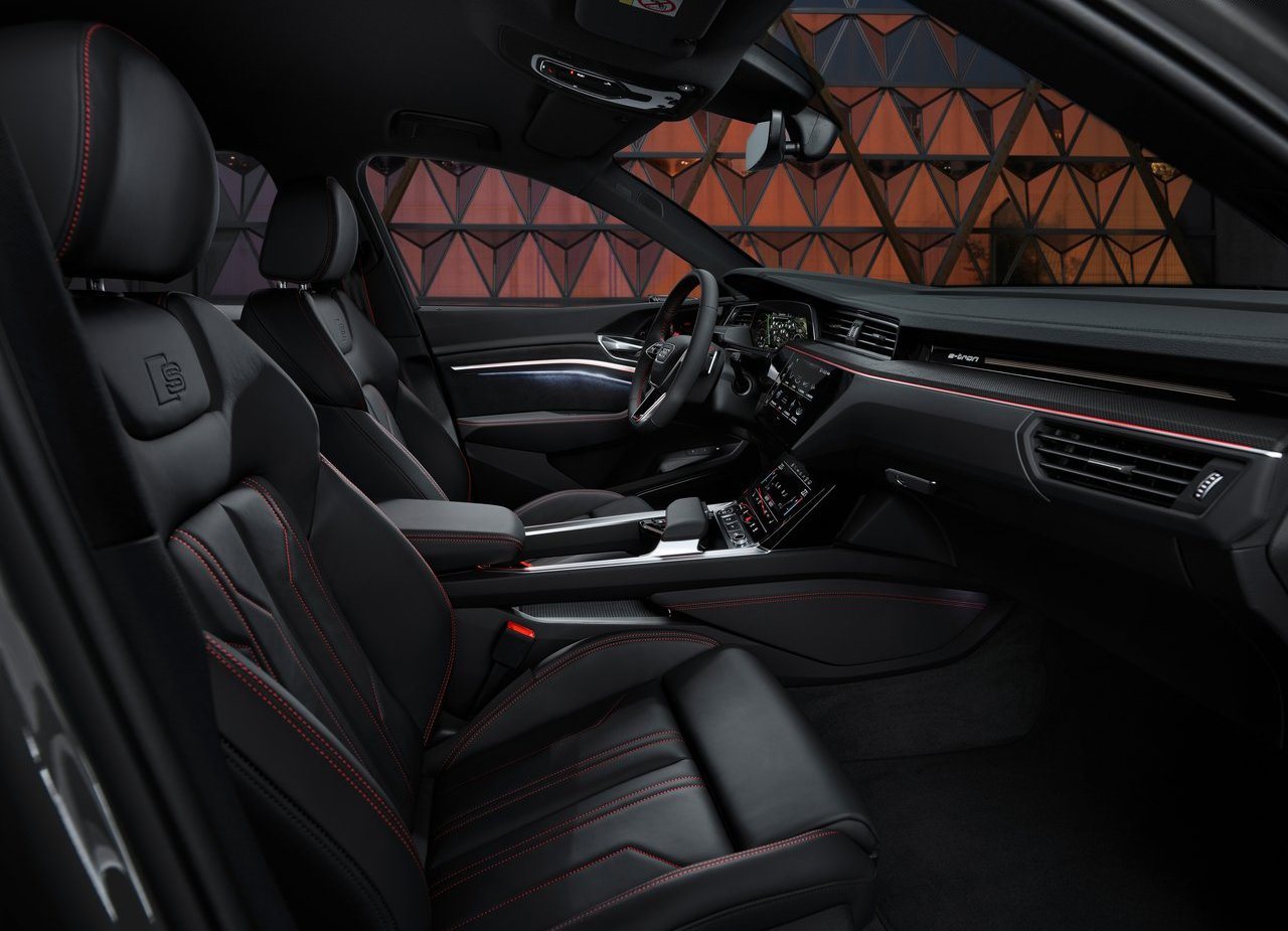 AUDI Q8 E-TRON QUATTRO, foto 39