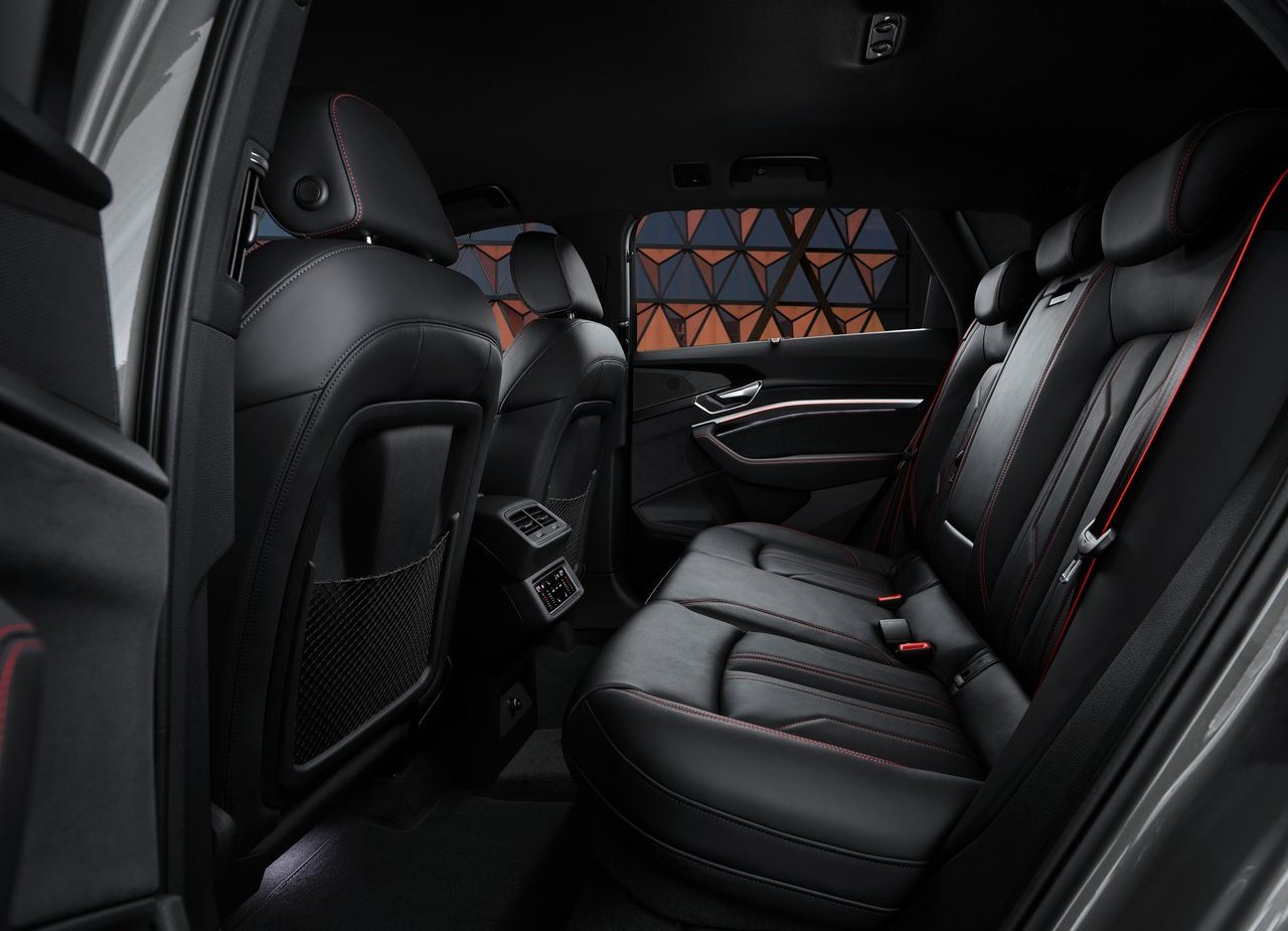 AUDI Q8 E-TRON QUATTRO, foto 41