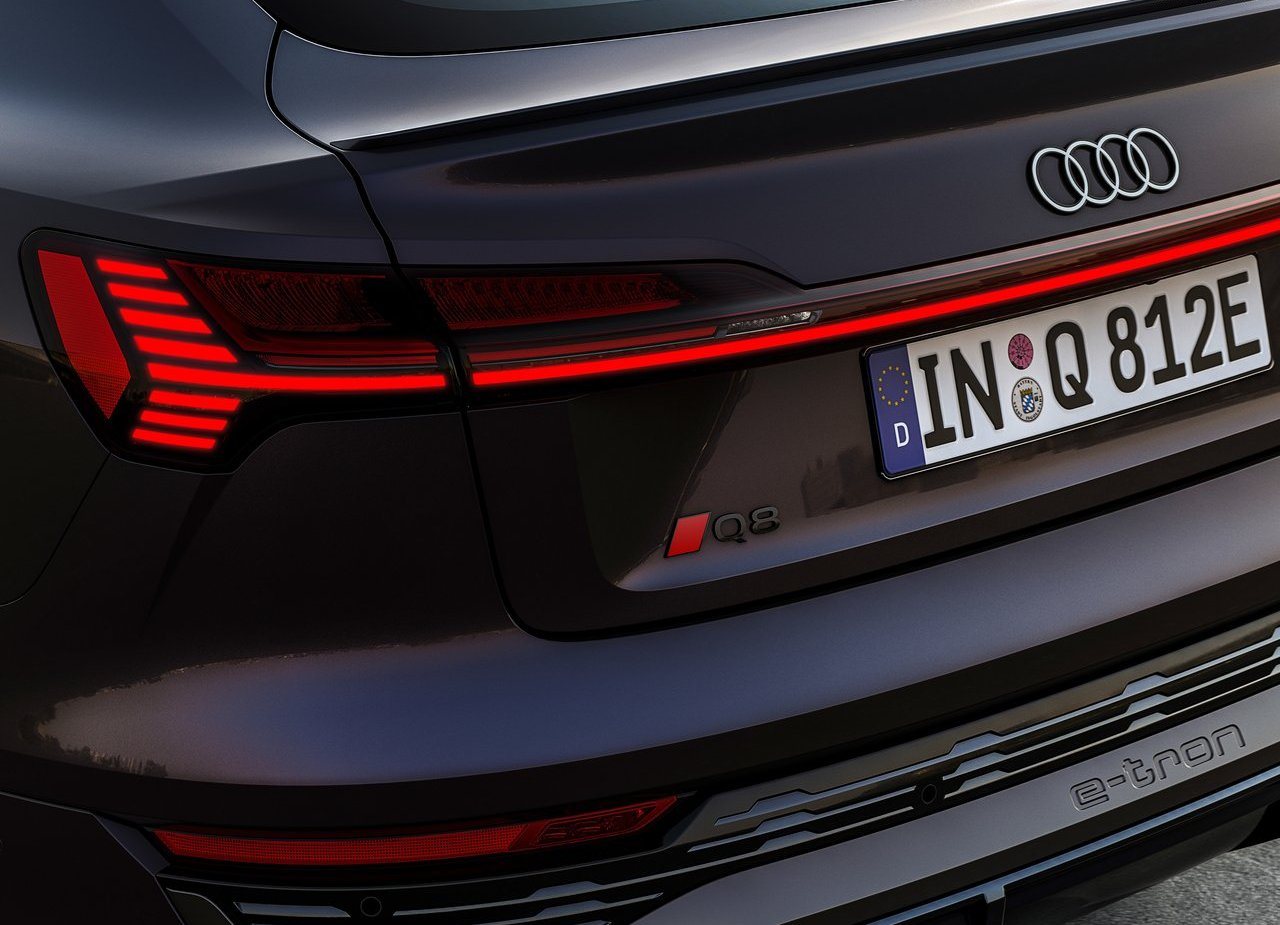 2024 - AUDI Q8 SPORTBACK E-TRON, foto 23