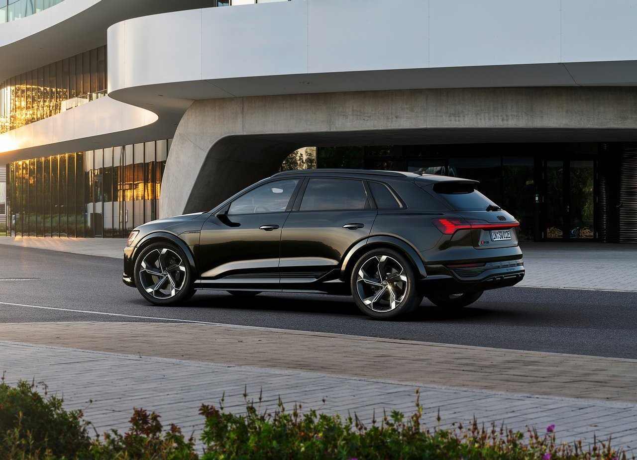 2024 - AUDI SQ8 E-TRON QUATTRO, foto 16