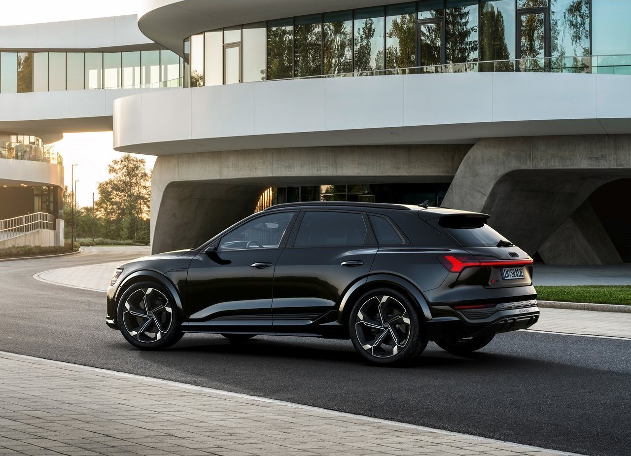 2024 - AUDI SQ8 E-TRON QUATTRO, foto 17
