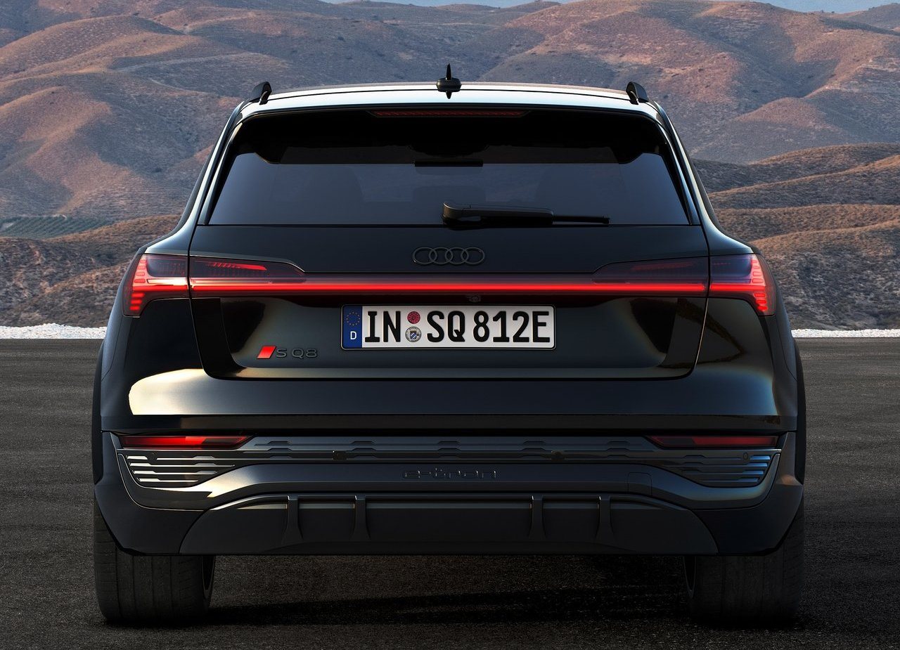 2024 - AUDI SQ8 E-TRON QUATTRO, foto 22