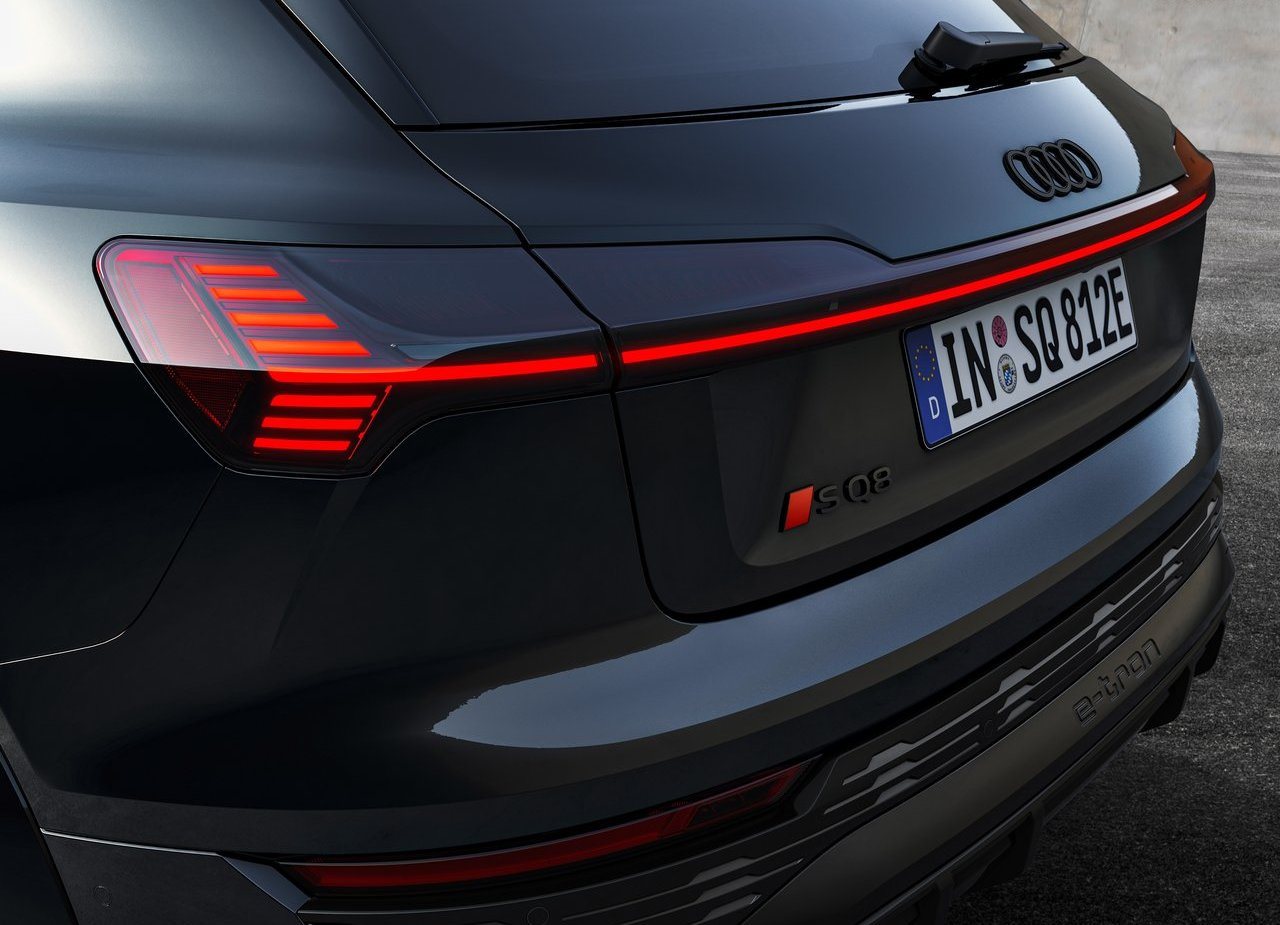 2024 - AUDI SQ8 E-TRON QUATTRO, foto 25