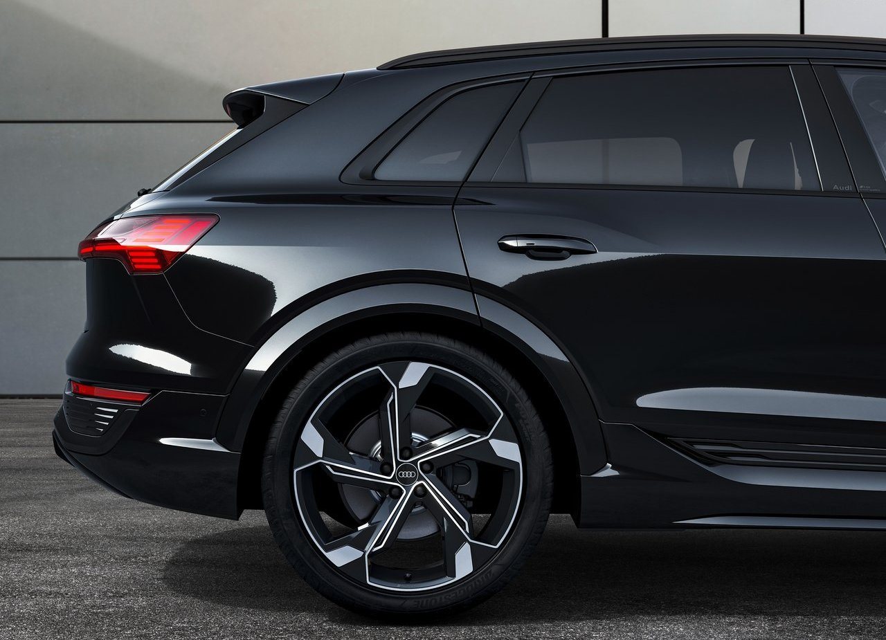 2024 - AUDI SQ8 E-TRON QUATTRO, foto 28