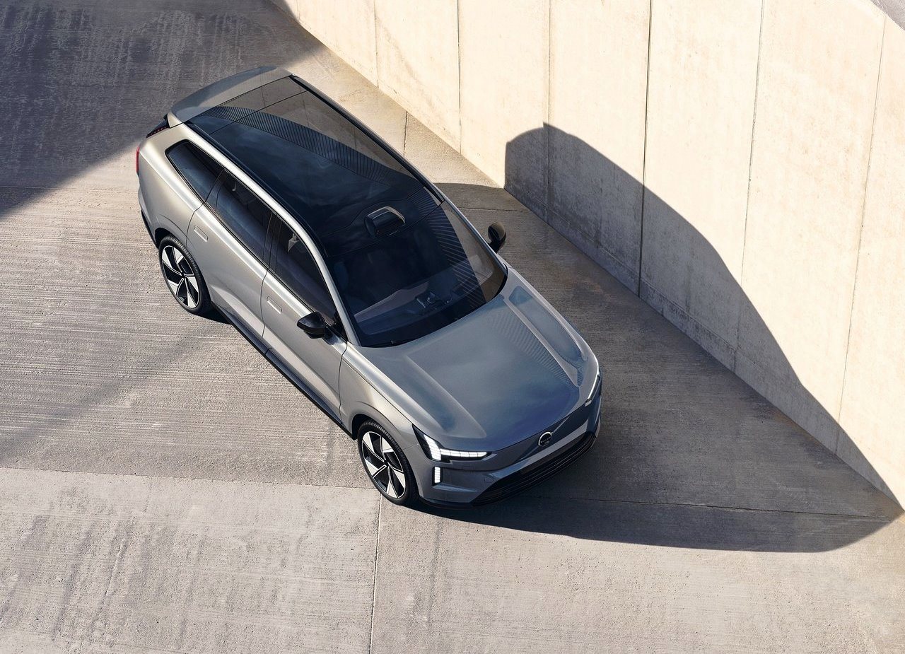 VOLVO EX90, foto 29