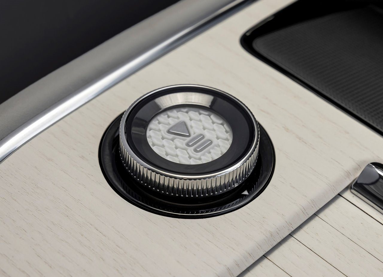 VOLVO EX90, foto 138