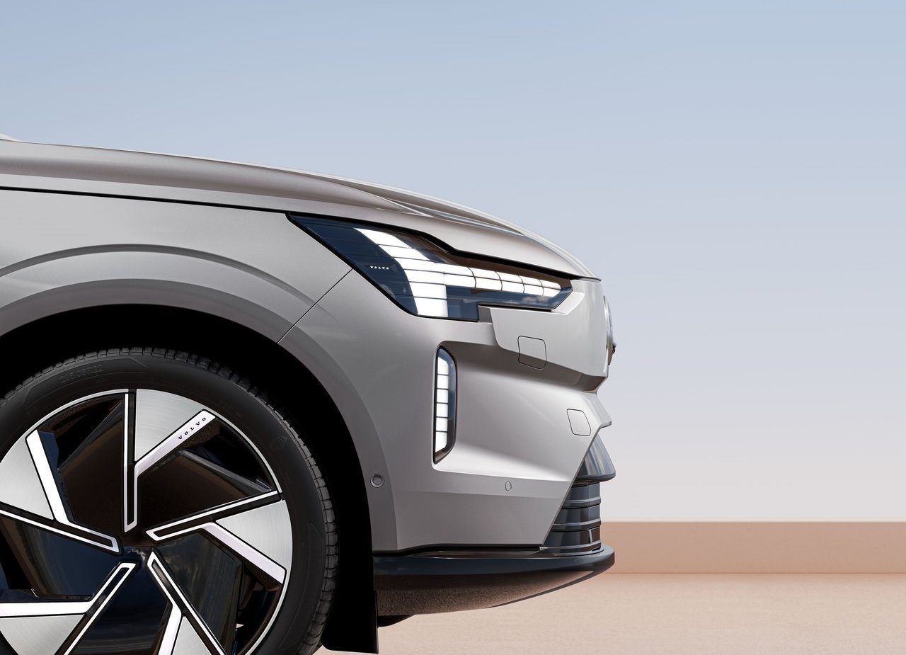 VOLVO EX90, foto 155