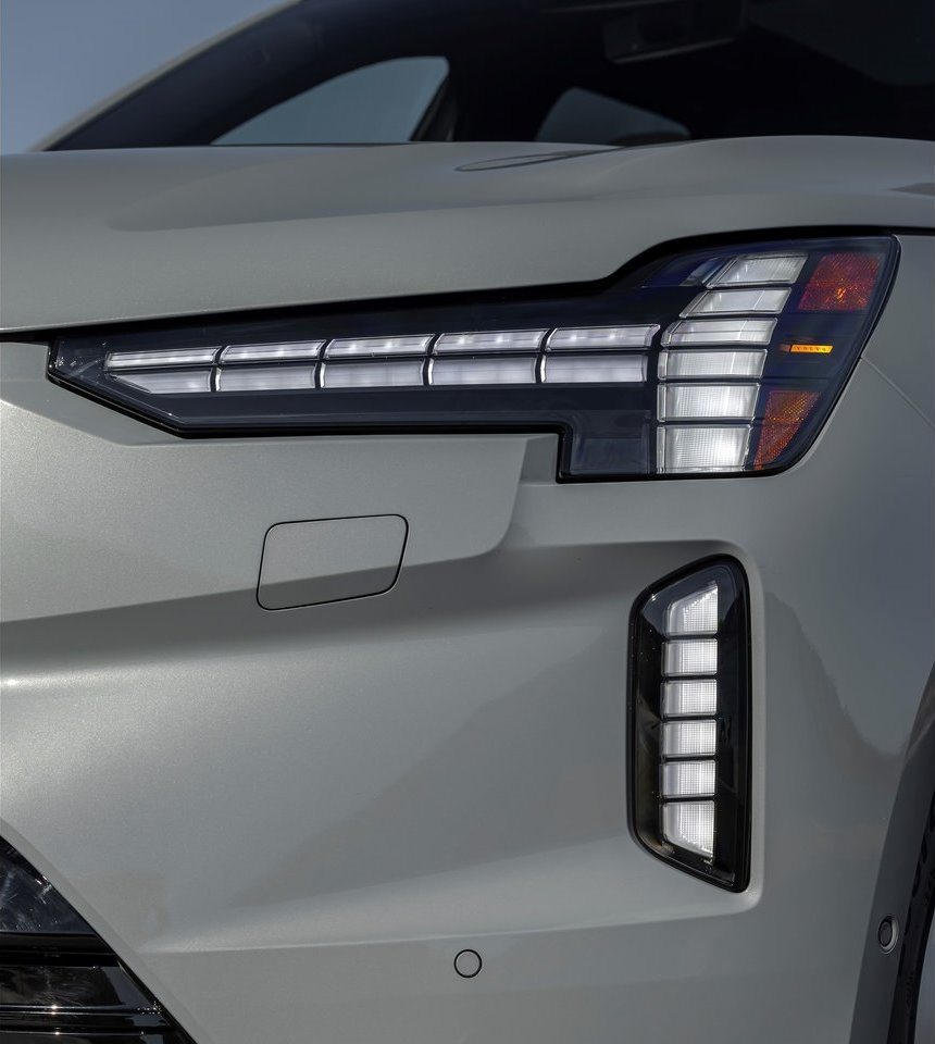 VOLVO EX90, foto 173