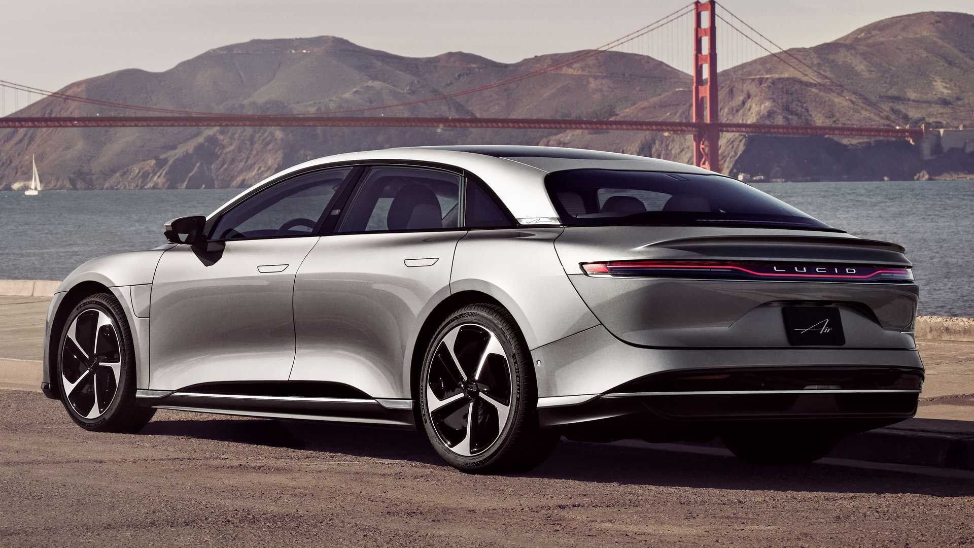 LUCID AIR TOURING, foto 2