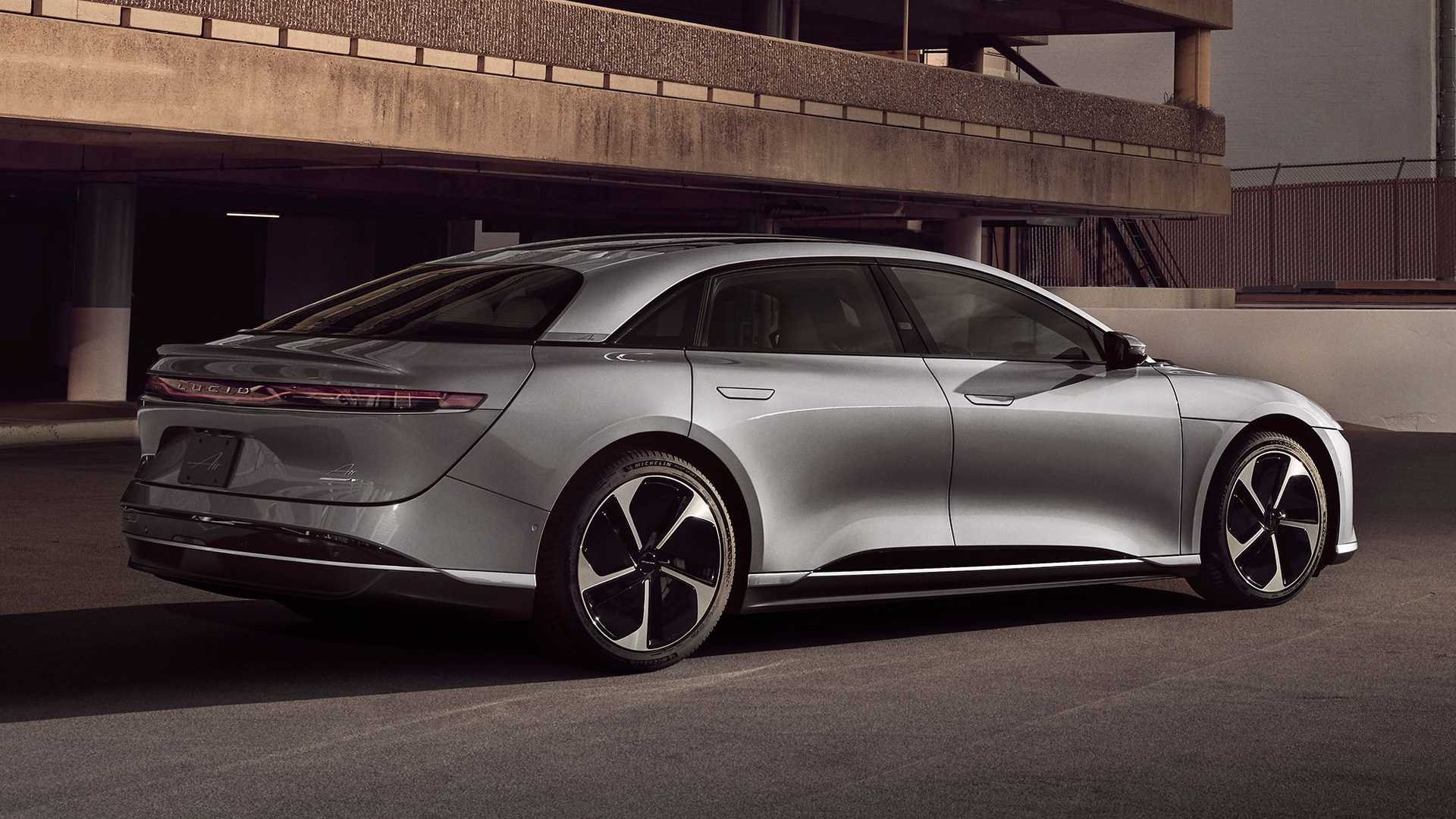 LUCID AIR TOURING, foto 3