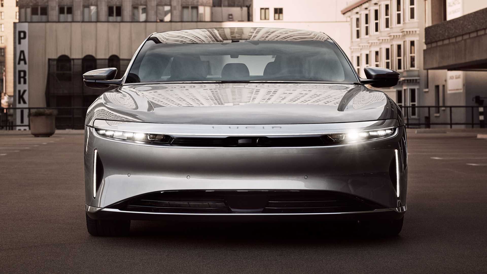 LUCID AIR TOURING, foto 6
