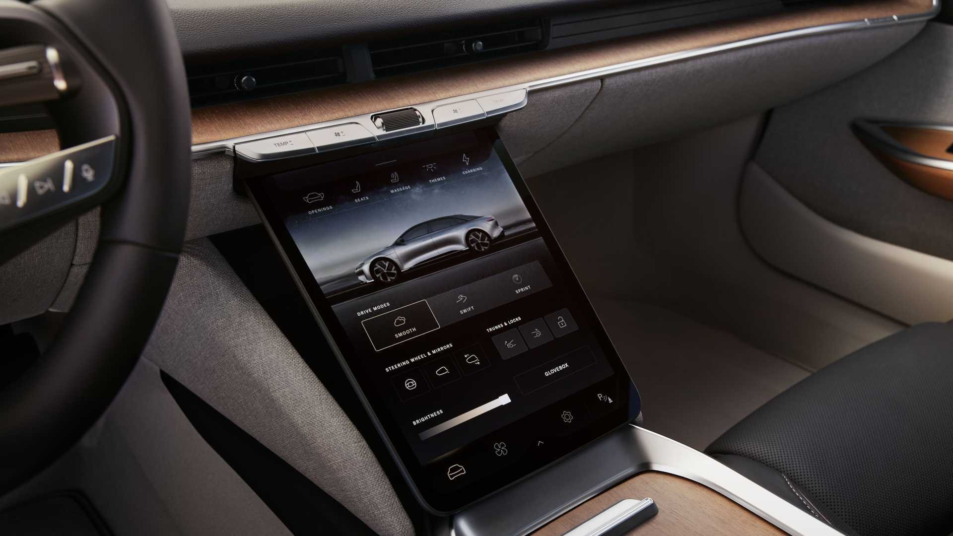 LUCID AIR TOURING, foto 18