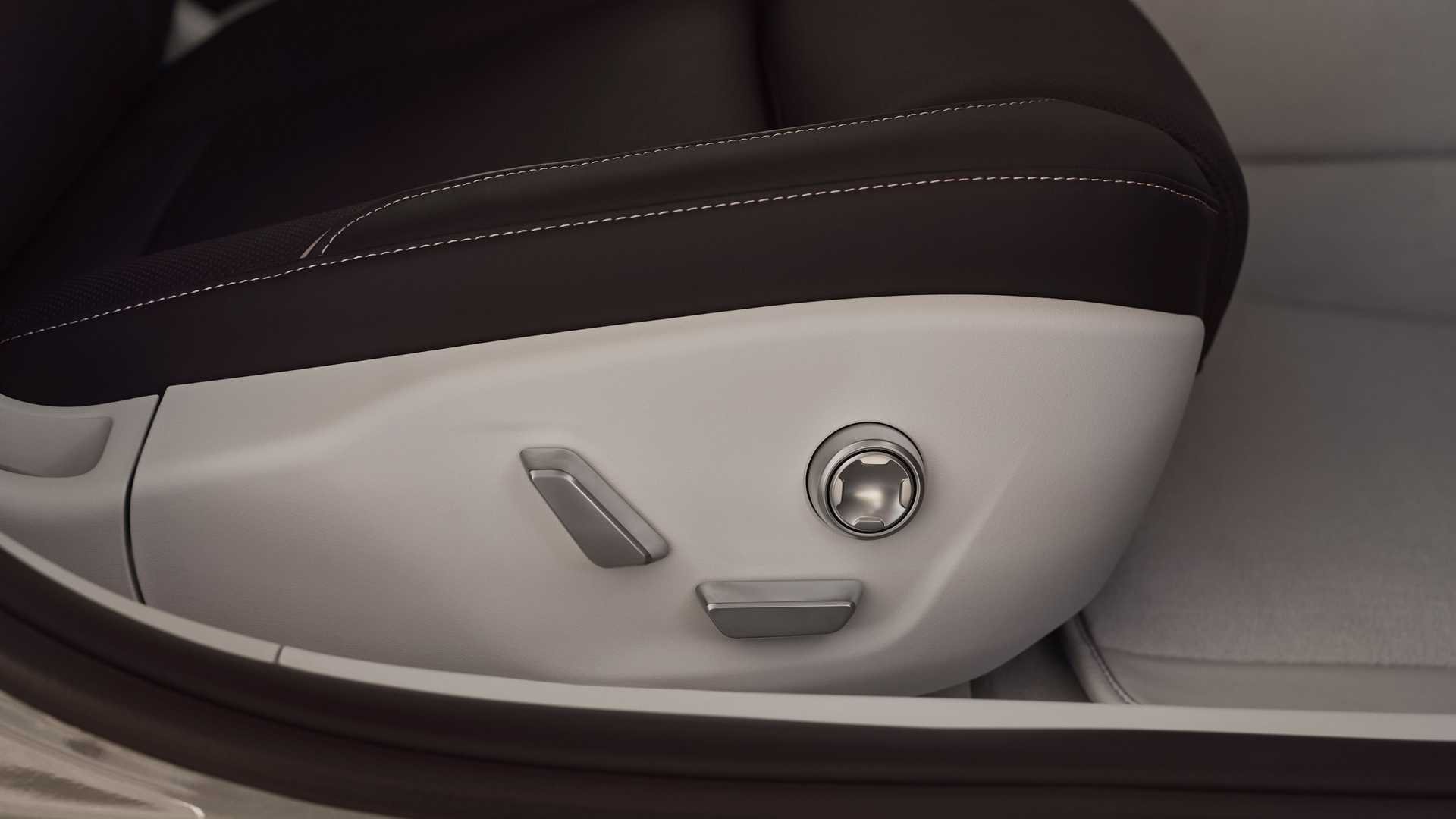 LUCID AIR TOURING, foto 24