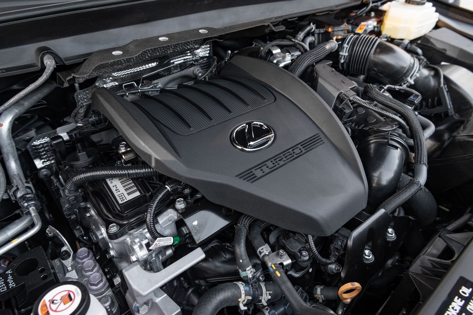 LEXUS RX 500h, foto 36