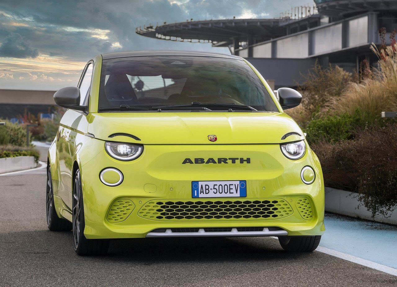 FIAT 500e ABARTH, foto 2