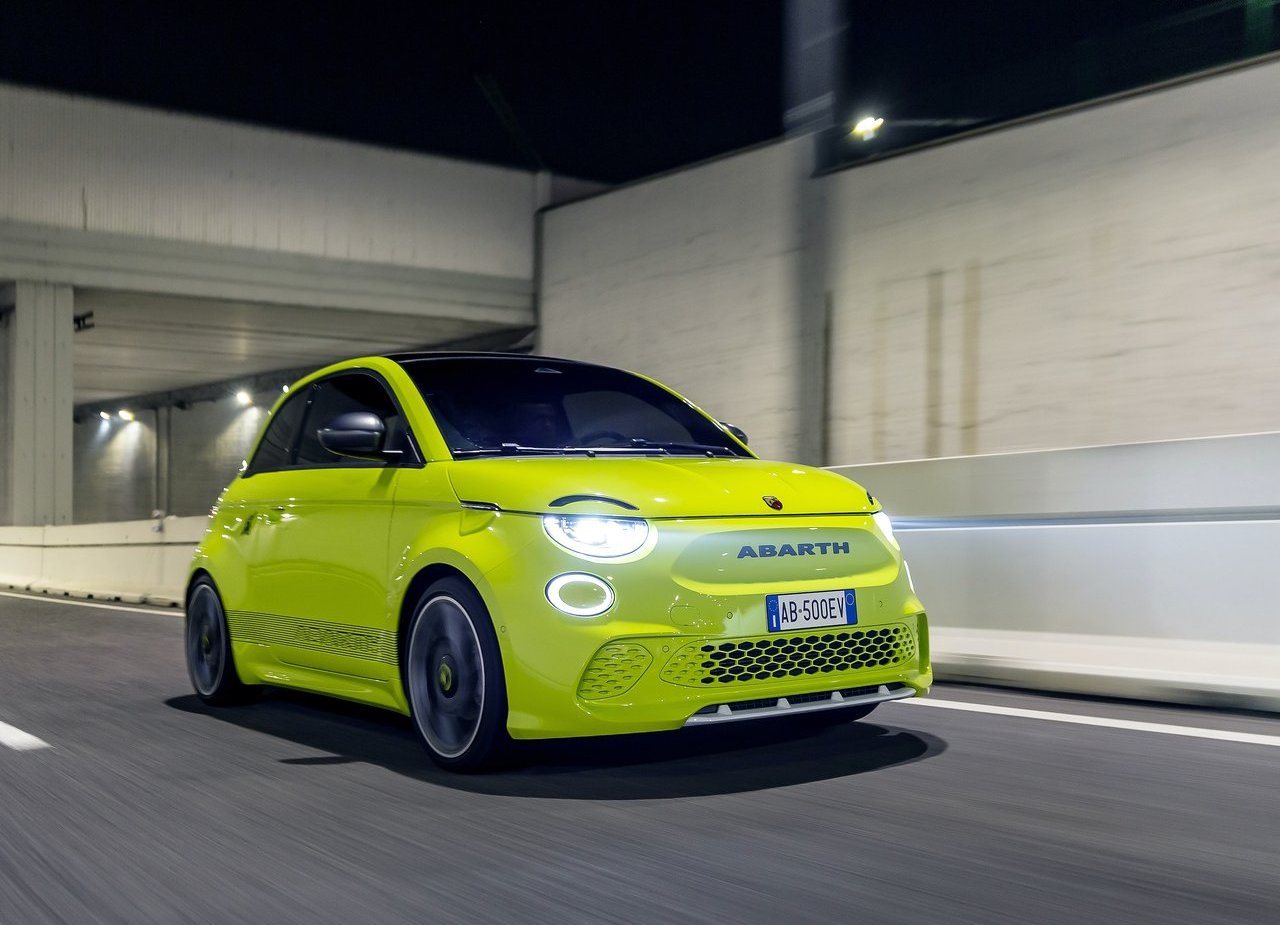FIAT 500e ABARTH, foto 3