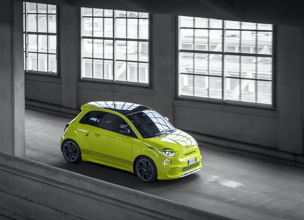 FIAT 500e ABARTH, foto 5