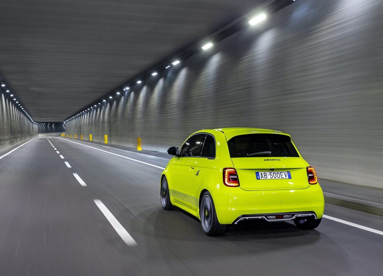 FIAT 500e ABARTH, foto 21