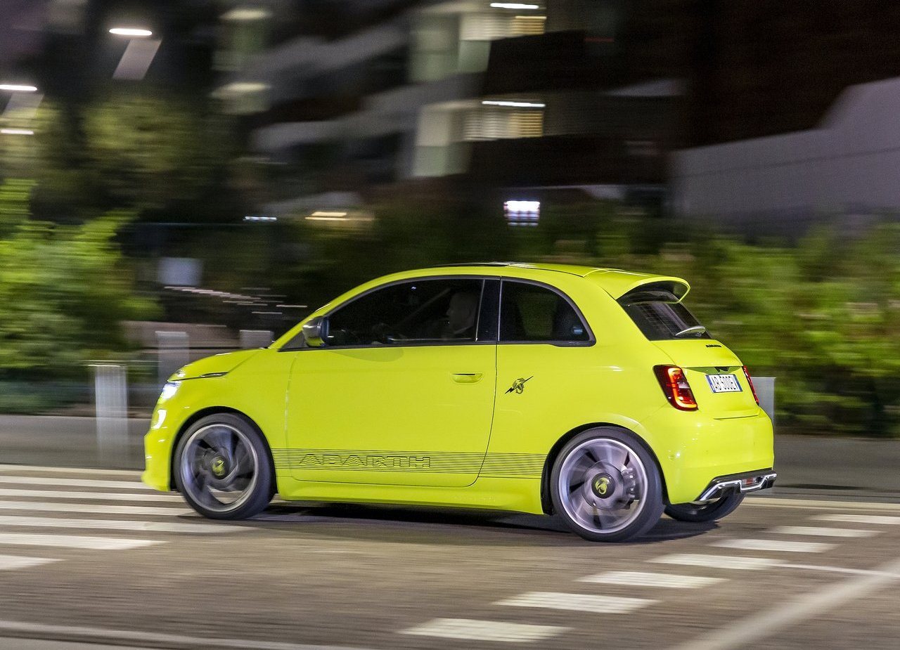 FIAT 500e ABARTH, foto 22