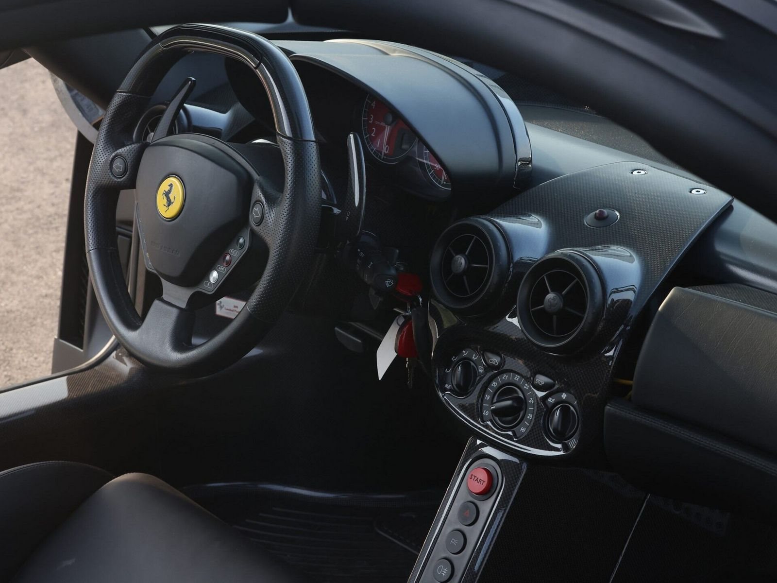 2004 - FERRARI ENZO MATTE BLACK, foto 46