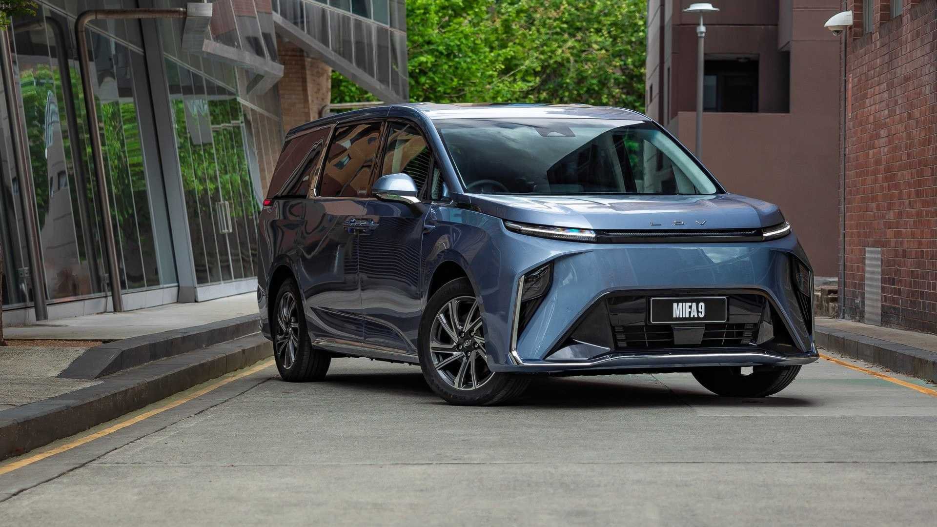 LDV MIFA 9, foto 2
