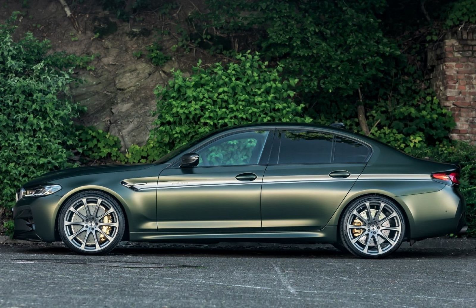 2022 - BMW M5 SEDAN CS MH5 GTR BY MANHART, foto 3